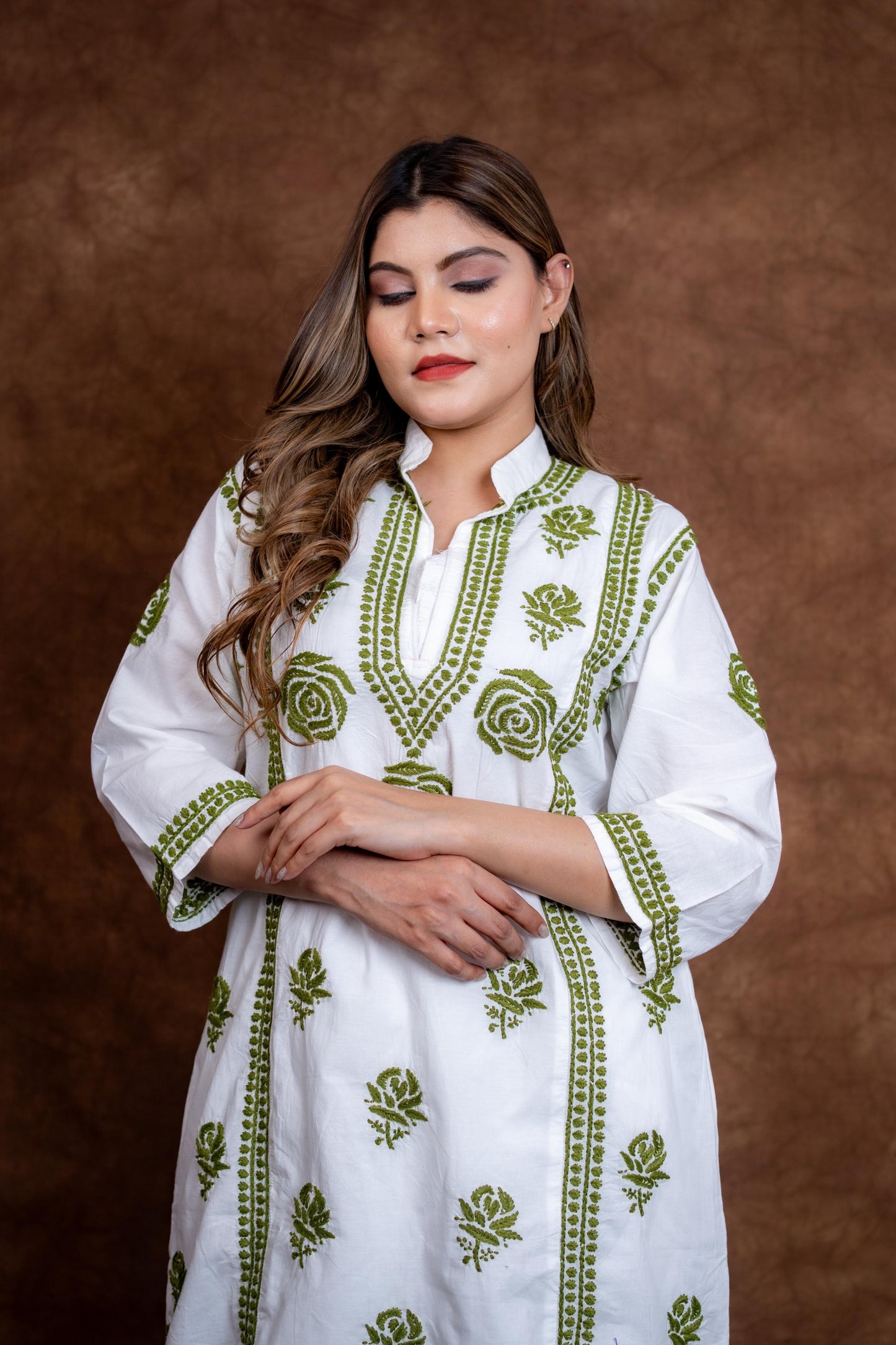 Meerab Handcrafted Chikankari Pure Cotton Short Kurti & Pant Co-Ord Set Designed by Samiya chikankari