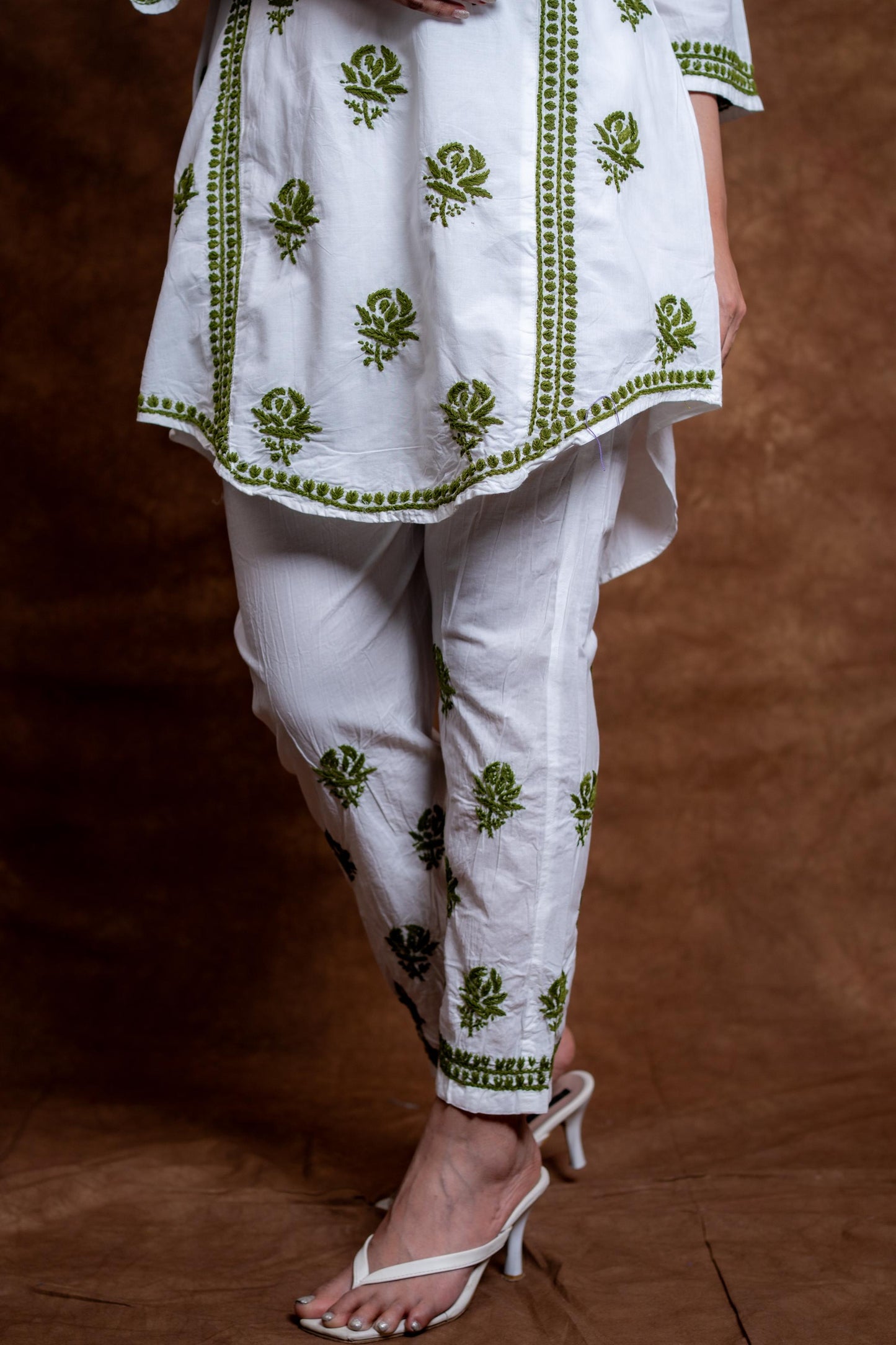 Meerab Handcrafted Chikankari Pure Cotton Short Kurti & Pant Co-Ord Set Designed by Samiya chikankari