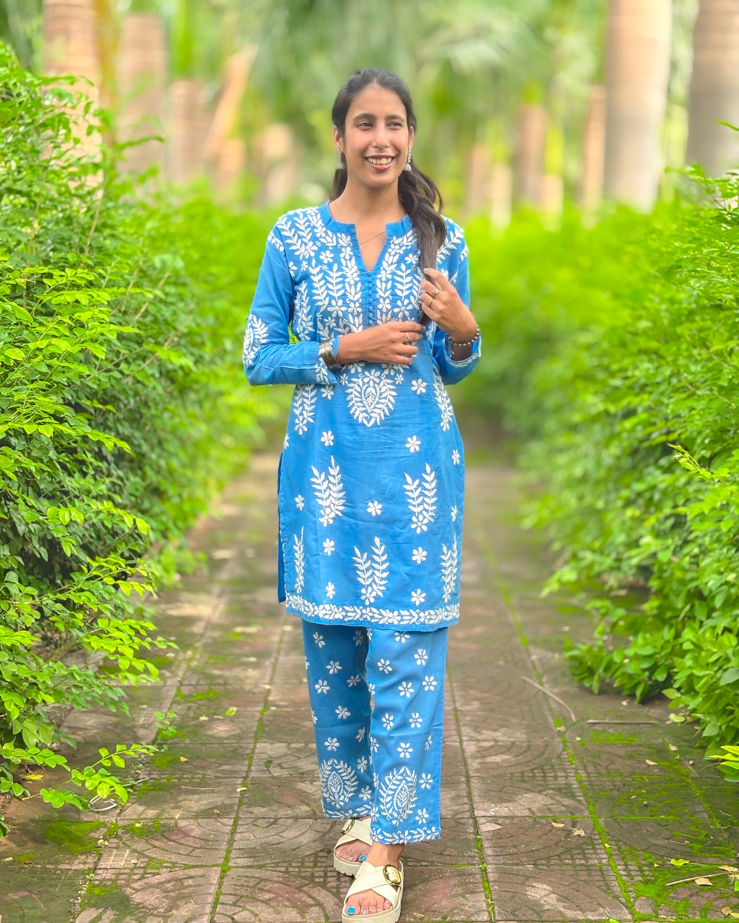 Vasudha Lining Cotton Handcrafted Chikankari Kurti & Pant Set