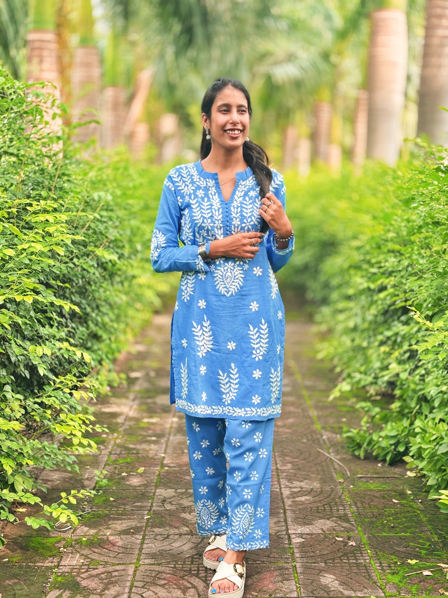Vasudha Lining Cotton Handcrafted Chikankari Kurti & Pant Set