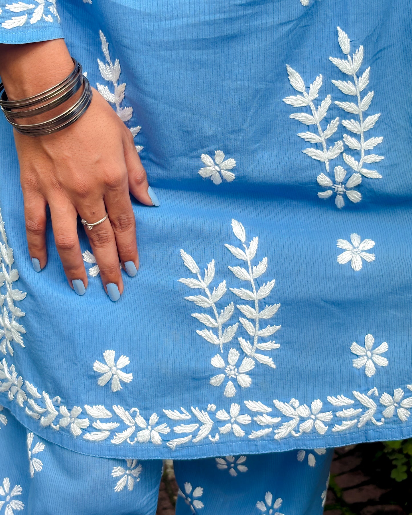 Vasudha Lining Cotton Handcrafted Chikankari Kurti & Pant Set
